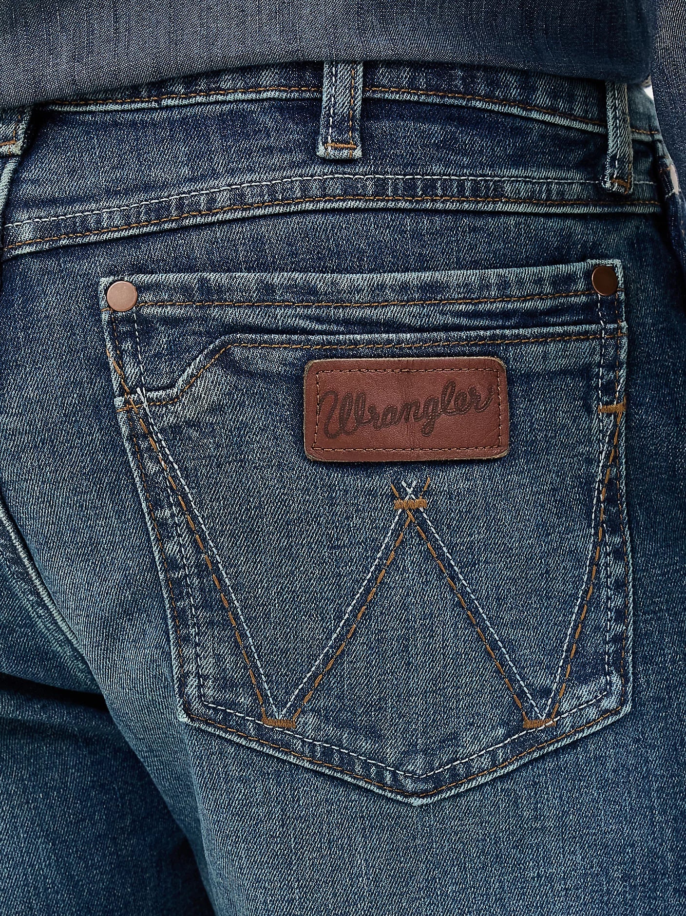 WRANGLER RETRO SLIM CHISPAS