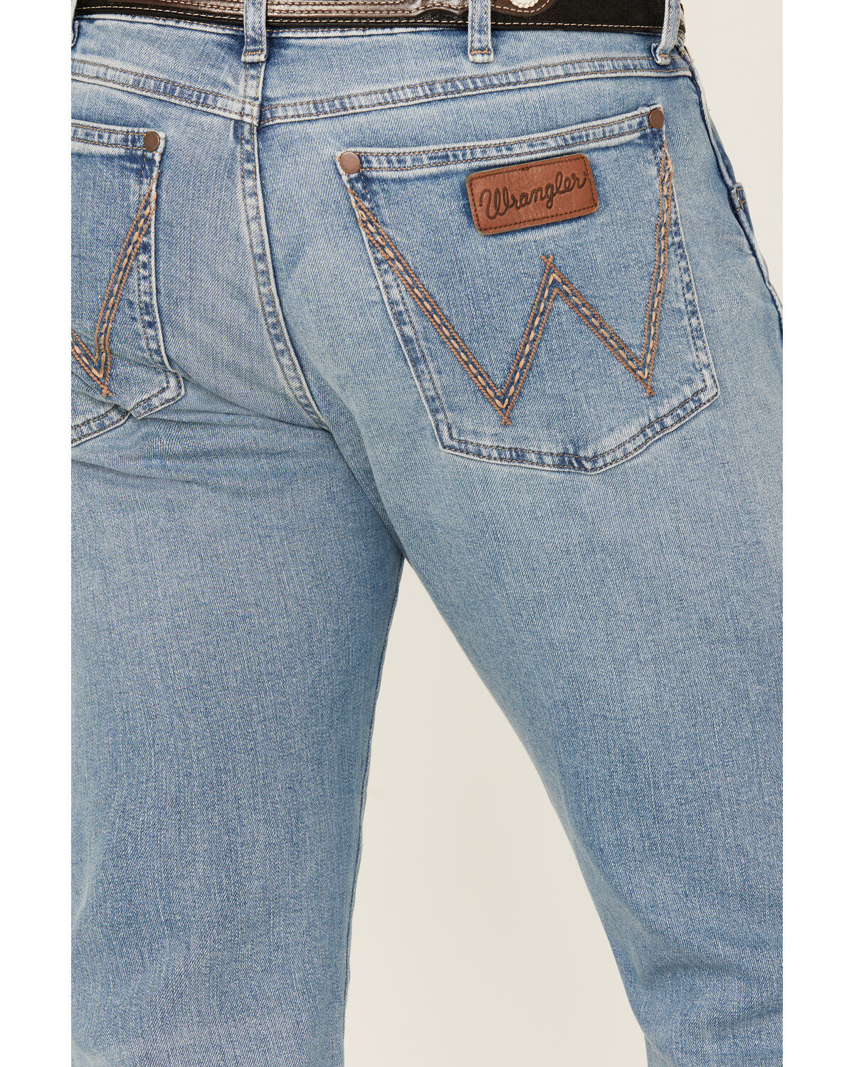 Wrangler Retro Men's Light Wash Flintlock Slim Bootcut Stretch Denim Jeans