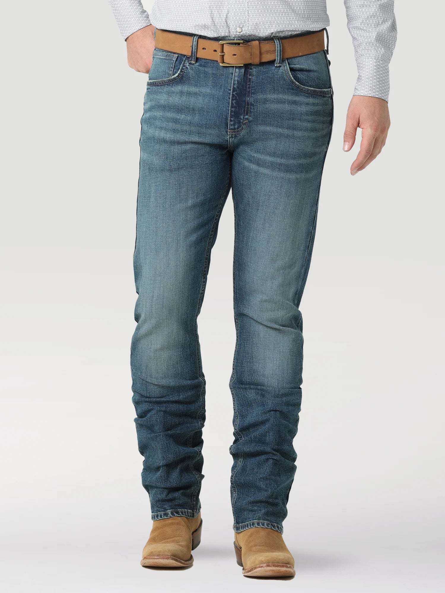 Men's Wrangler 20X Slim Straight Jean