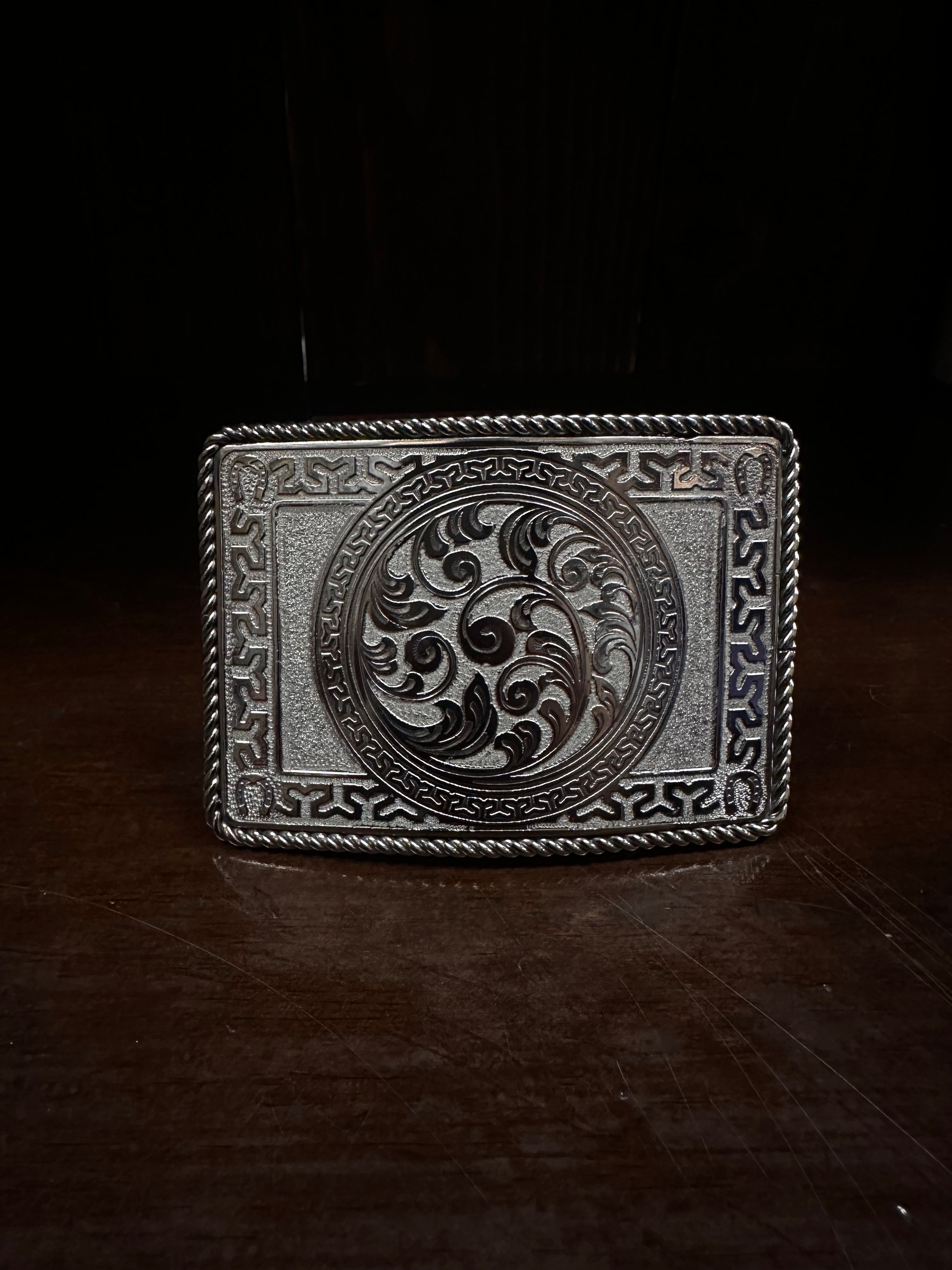 El Charro Vintage Paninaro Oval Belt Buckle E204 - 7.5x10 Cm, Steel With 3 Red Zircons