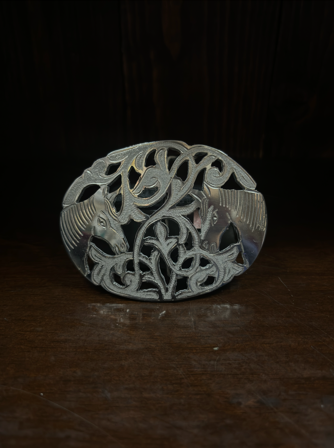 thumbnail image 2 of El Charro Vintage Paninaro Oval Belt Buckle E204 - 7.5x10 Cm, Steel With 3 Red Zircons 2 of 4